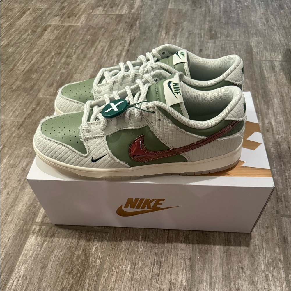 NIKE DUNK LOW RETRO PREMIUM KYLER MURRAY ONE OF ONE SEA GLASS ROSE GOLD NEW